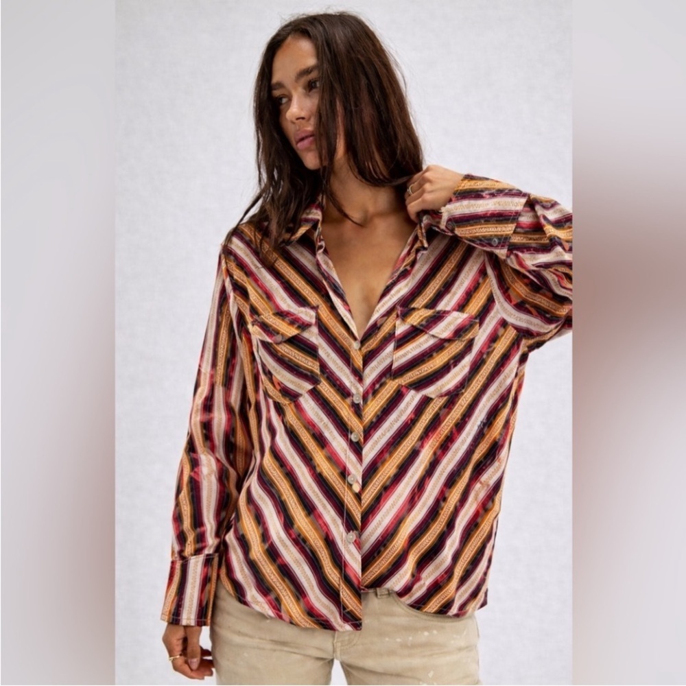 NWT JADED GYPSY FADE AWAY TOP